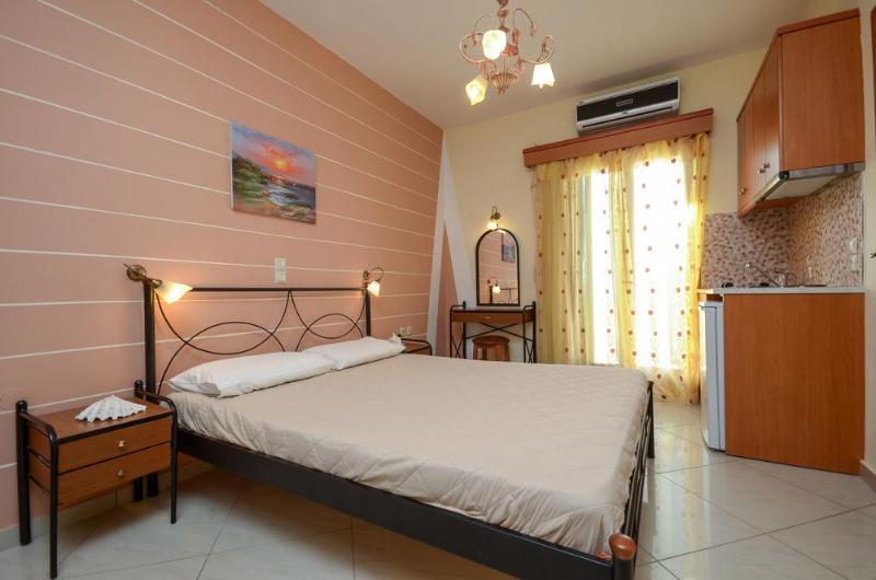 Irini Studios Agia Anna  Exteriör bild